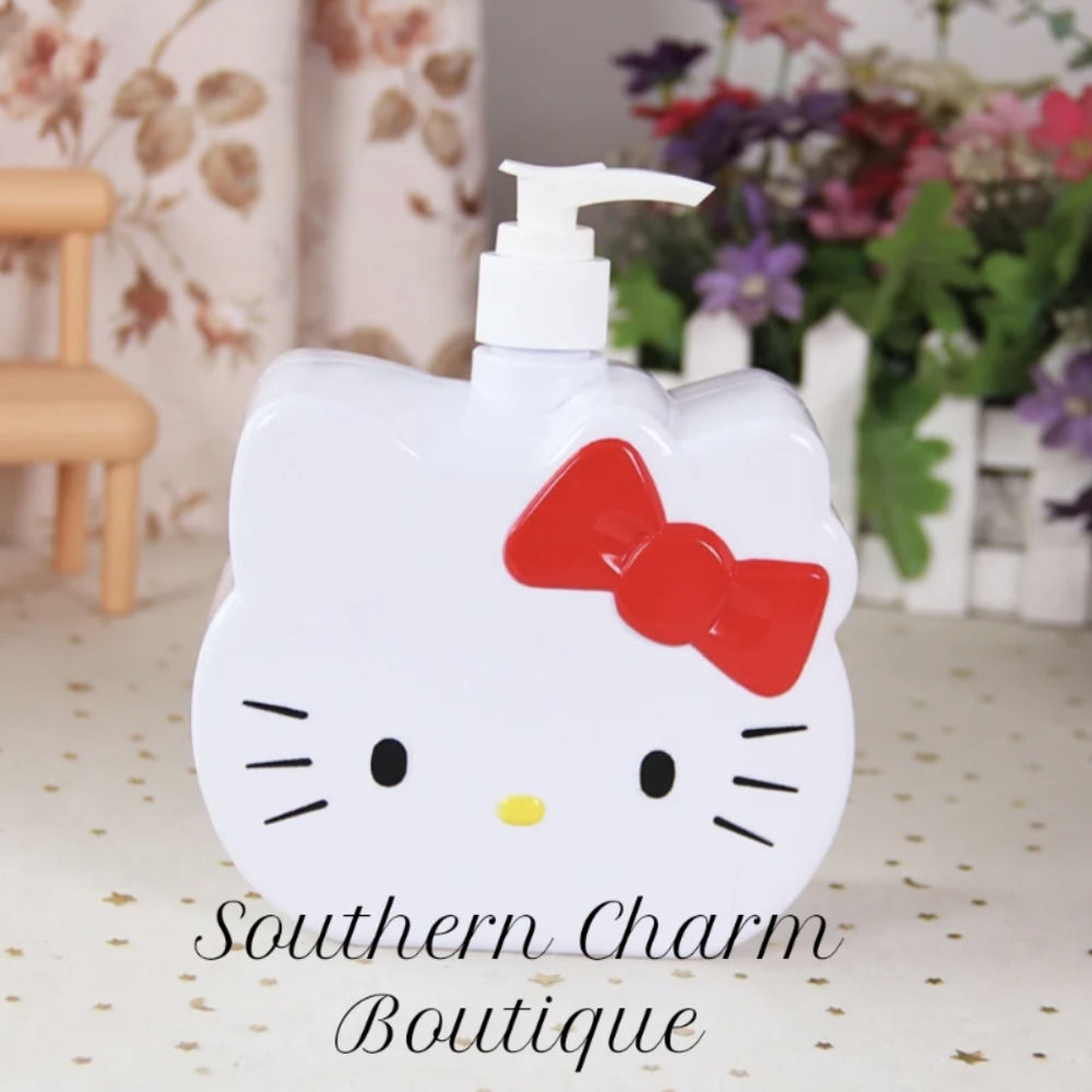 🆕Hello Kitty Shampoo/Conditioner Pumps